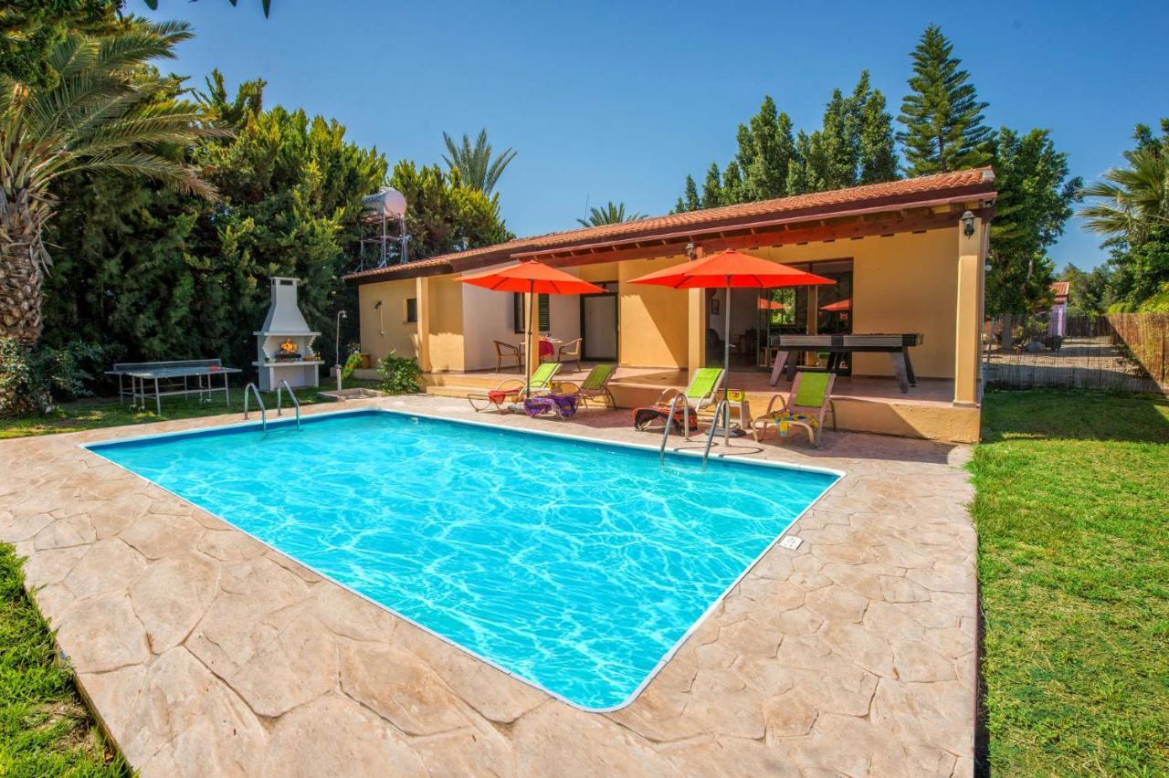 Villa Rosie by Villa Plus Polis Esterno foto